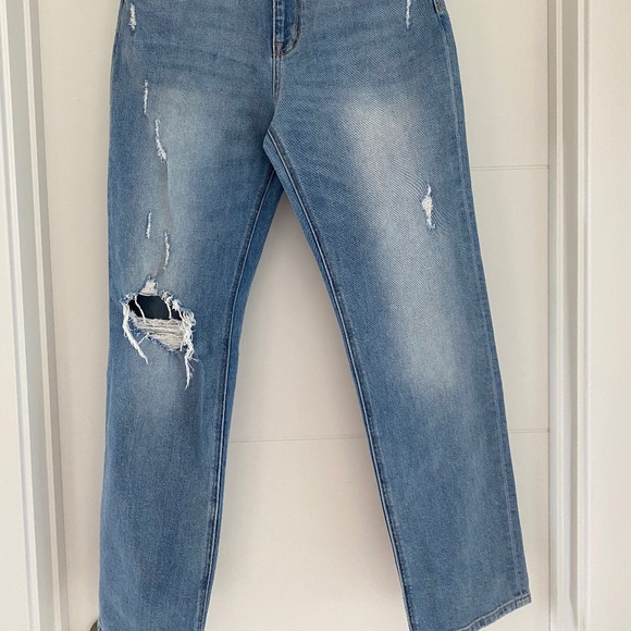 KanCan Straight High Rise Jeans - Picture 2 of 12